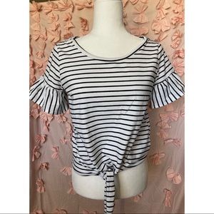 Black and whit striped front tie top